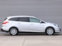 Ford Focus Wagon 1.0 EcoBoost Titanium *Navigatie*Trekhaak*Keyless*