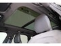 Volvo XC60 T8 Recharge AWD Plus Black Edition - LONG RANGE - Luchtvering - Panorama/schuifdak - IntelliSafe Assist & Surround - 360º Camera - Adaptieve LED koplampen - Verwarmde voorstoelen, stuur & achterbank - Parkeersensoren voor & achter - Elektr. bedienb. voorstoelen met geheugen - Head up display - Draadloze tel. lader - Extra getint glas - 21' LMV