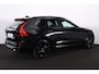 Volvo XC60 T8 Recharge AWD Plus Black Edition - LONG RANGE - Luchtvering - Panorama/schuifdak - IntelliSafe Assist & Surround - 360º Camera - Adaptieve LED koplampen - Verwarmde voorstoelen, stuur & achterbank - Parkeersensoren voor & achter - Elektr. bedienb. voorstoelen met geheugen - Head up display - Draadloze tel. lader - Extra getint glas - 21' LMV
