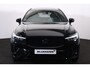 Volvo XC60 T8 Recharge AWD Plus Black Edition - LONG RANGE - Luchtvering - Panorama/schuifdak - IntelliSafe Assist & Surround - 360º Camera - Adaptieve LED koplampen - Verwarmde voorstoelen, stuur & achterbank - Parkeersensoren voor & achter - Elektr. bedienb. voorstoelen met geheugen - Head up display - Draadloze tel. lader - Extra getint glas - 21' LMV