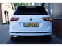 Volkswagen Tiguan 2.0 TSI 180 pk 4Motion Highline 2 x R-Line / Head-Up/ Keyless/ Sport-Stoelen/ Stoel.Verw/ Adap.Cruise/ Apple-Carplay/