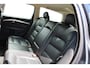 Volvo V70 2.5T Momentum | Youngtimer| Trekhaak| Verwarmbare voorstoelen| Dealer onderhouden| Roofrails
