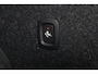 Volvo XC40 B4 Core - IntelliSafe Assist & Surround - Parkeercamera achter - Verwarmde voorstoelen, stuur & achterbank - Parkeersensoren voor & achter - Draadloze tel. lader - Standkachel - Extra getint glas - 18' LMV