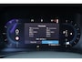 Volvo XC40 B4 Core - IntelliSafe Assist & Surround - Parkeercamera achter - Verwarmde voorstoelen, stuur & achterbank - Parkeersensoren voor & achter - Draadloze tel. lader - Standkachel - Extra getint glas - 18' LMV
