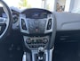Ford Focus Wagon 1.6i EcoBoost Titanium 6-Bak 150 PK. Prachtige en als nieuw rijdende auto van de tweede eigenaar !!!