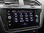 Volkswagen Tiguan 1.4 TSi 245 Pk Automaat eHybrid R-Line Business+ | Full LED | Navigatie | Adaptive Cruise | 19 Inch | Camera | CarPlay | 79.824 Km!!