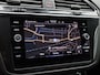 Volkswagen Tiguan 1.4 TSi 245 Pk Automaat eHybrid R-Line Business+ | Full LED | Navigatie | Adaptive Cruise | 19 Inch | Camera | CarPlay | 79.824 Km!!