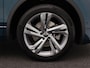 Volkswagen Tiguan 1.4 TSi 245 Pk Automaat eHybrid R-Line Business+ | Full LED | Navigatie | Adaptive Cruise | 19 Inch | Camera | CarPlay | 79.824 Km!!