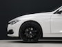 BMW 3-Serie 318i Executive [LED, NAVIGATIE, CRUISE CONTROL, CLIMATE CONTROL, PDC ACHTER, BLUETOOTH TELEFOONVOORBEREIDING, NAVIGATIE, NIEUWSTAAT]