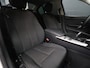 BMW 3-Serie 318i Executive [LED, NAVIGATIE, CRUISE CONTROL, CLIMATE CONTROL, PDC ACHTER, BLUETOOTH TELEFOONVOORBEREIDING, NAVIGATIE, NIEUWSTAAT]