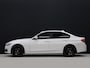 BMW 3-Serie 318i Executive [LED, NAVIGATIE, CRUISE CONTROL, CLIMATE CONTROL, PDC ACHTER, BLUETOOTH TELEFOONVOORBEREIDING, NAVIGATIE, NIEUWSTAAT]