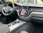 Volvo XC60 T8 Plug-in hybrid AWD Ultra Black Edition Pano. dak / Verwarmde stoelen / 360 camera / Harman Kardon / Elek. verstelbare stoelen / Verwarmde stoelen /