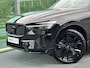 Volvo XC60 T8 Plug-in hybrid AWD Ultra Black Edition Pano. dak / Verwarmde stoelen / 360 camera / Harman Kardon / Elek. verstelbare stoelen / Verwarmde stoelen /
