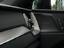 Volvo XC60 T8 Plug-in hybrid AWD Ultra Black Edition Pano. dak / Verwarmde stoelen / 360 camera / Harman Kardon / Elek. verstelbare stoelen / Verwarmde stoelen /