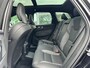 Volvo XC60 T8 Plug-in hybrid AWD Ultra Black Edition Pano. dak / Verwarmde stoelen / 360 camera / Harman Kardon / Elek. verstelbare stoelen / Verwarmde stoelen /