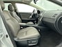 Toyota Avensis Wagon 2.0 VVT-i Executive Business Automaat | Trekhaak | Panoramadak | Apple CarPlay| Android Auto |
