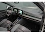 Volkswagen Golf 1.5 eTSI R-Line Business 150pk dsg. i Qlight. Stoel Verw. 2x R-line