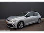 Volkswagen Golf 1.5 eTSI R-Line Business 150pk dsg. i Qlight. Stoel Verw. 2x R-line