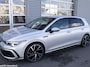 Volkswagen Golf 1.5 eTSI R-Line Business 150pk dsg. i Qlight. Stoel Verw. 19 inch lm.