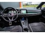 Volkswagen Golf 1.5 eTSI R-Line Business 150pk dsg. i Qlight. Stoel Verw. 2x R-line