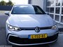 Volkswagen Golf 1.5 eTSI R-Line Business 150pk dsg. i Qlight. Stoel Verw. 19 inch lm.