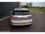 Volkswagen Golf 1.5 eTSI R-Line Business 150pk dsg. i Qlight. Stoel Verw. 2x R-line
