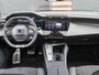 Peugeot 308 225pk Plug-in Hybrid GT | Alcantara | LED | Verwarmde voorruit en stoelen | Camera | Dodehoekdetectie