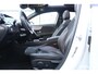 Mercedes-Benz A-klasse 250 e 218PK AMG Limited A. Cruise|Carplay|Pano|Widescreen|E.trekhaak|Leder|Camera|Parelmoer wit|Sfeer verlichting|