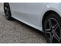 Mercedes-Benz A-klasse 250 e 218PK AMG Limited A. Cruise|Carplay|Pano|Widescreen|E.trekhaak|Leder|Camera|Parelmoer wit|Sfeer verlichting|