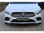 Mercedes-Benz A-klasse 250 e 218PK AMG Limited A. Cruise|Carplay|Pano|Widescreen|E.trekhaak|Leder|Camera|Parelmoer wit|Sfeer verlichting|