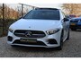 Mercedes-Benz A-klasse 250 e 218PK AMG Limited A. Cruise|Carplay|Pano|Widescreen|E.trekhaak|Leder|Camera|Parelmoer wit|Sfeer verlichting|