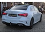 Mercedes-Benz A-klasse 250 e 218PK AMG Limited A. Cruise|Carplay|Pano|Widescreen|E.trekhaak|Leder|Camera|Parelmoer wit|Sfeer verlichting|