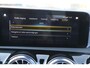 Mercedes-Benz A-klasse 250 e 218PK AMG Limited A. Cruise|Carplay|Pano|Widescreen|E.trekhaak|Leder|Camera|Parelmoer wit|Sfeer verlichting|