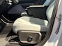 Volvo EX30 Twin Motor Performance Ultra | 360° Camera | Harman Kardon | Panoramadak | Adaptieve Cruise Control | Pilot Assist | Elektrisch verstelbare voorstoelen | 20 Inch | Stoel en Stuurwielverwarming | Breeze interieur | BLIS Dode Hoek Detectie | Elektrisch bedi