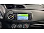 Toyota Yaris 1.3 VVT-i Aspiration | AUTOMAAT | NL-AUTO | TREKHAAK | PARKEERCAMERA | PANODAK |