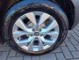 Renault Captur 1.3 TCe 140pk Intens Automaat | Climate control | Navigatie | Trekhaak (1500kg) | Camera | Parkeersensoren v+a | 17" Lm velgen