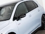 Volkswagen Golf GTI 2.0 TSI 265 PK DSG | LED | Panoramadak | Black Style | Achteruitrijcamera |