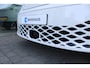 Volkswagen ID. Buzz Cargo | 77 kWh | 150 kW 204 pk | Dubbele Schuifdeur | Navigatie | Stoelverwarming | Achteruitrijcamera | PDC | Voorruitverwarming | Airco | Apple Carplay