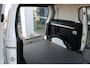Volkswagen ID. Buzz Cargo | 77 kWh | 150 kW 204 pk | Dubbele Schuifdeur | Navigatie | Stoelverwarming | Achteruitrijcamera | PDC | Voorruitverwarming | Airco | Apple Carplay