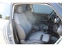 MINI Mini Electric Classic 33 kWh NL-Auto | Navigatie | Climate Controle | Cruise Control | Radio-DAB | Bluetooth | Comfort Access | Sportstoelen | Parkeersensoren | LM-velgen
