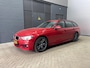 BMW 3-Serie Touring 318i M Sport Edition | Stoelverwarming | Elektrische Achterklep | PDC V+A | 18 Inch
