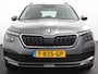 Skoda Kamiq 1.0 TSI Automaat Ambition Navigatie Apple Carplay / Android Auto Adaptive Cruise Control Lane Assist Parkeersensoren Achter DAB