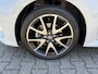 Toyota Yaris 1.5 HYBRID EXECUTIVE PANODAK JBL-AUDIO PARKSENSOREN V+A HEAD-UP NAVI BLIND-SPOT STOEL/STUURVERW  KEYLESS NL-AUTO DEALERONDERHOUDEN