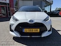 Toyota Yaris 1.5 HYBRID EXECUTIVE PANODAK JBL-AUDIO PARKSENSOREN V+A HEAD-UP NAVI BLIND-SPOT STOEL/STUURVERW  KEYLESS NL-AUTO DEALERONDERHOUDEN
