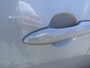 Toyota Yaris 1.5 HYBRID EXECUTIVE PANODAK JBL-AUDIO PARKSENSOREN V+A HEAD-UP NAVI BLIND-SPOT STOEL/STUURVERW  KEYLESS NL-AUTO DEALERONDERHOUDEN