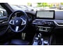 BMW 5-Serie M550i xDrive High Executive | Massage | Driving Assistant Professional | Softclose | Panorama | Head up | BMW LASER