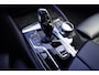 BMW 5-Serie M550i xDrive High Executive | Massage | Driving Assistant Professional | Softclose | Panorama | Head up | BMW LASER