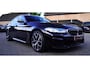 BMW 5-Serie M550i xDrive High Executive | Massage | Driving Assistant Professional | Softclose | Panorama | Head up | BMW LASER