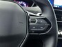 Peugeot 5008 SUV Allure Pack Business 130 pk | Navigatie | Achteruitrijcamera | Voorstoelen Verwarmd | LED Dagrijverlichting | Elektrische Achterklep met Sensor | Keyless Start | Dodehoek Detectie | Adaptieve Cruise Control | 19" Lichtmetalen Velgen | Apple Carplay/Android Auto |