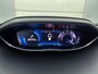 Peugeot 5008 SUV Allure Pack Business 130 pk | Navigatie | Achteruitrijcamera | Voorstoelen Verwarmd | LED Dagrijverlichting | Elektrische Achterklep met Sensor | Keyless Start | Dodehoek Detectie | Adaptieve Cruise Control | 19" Lichtmetalen Velgen | Apple Carplay/Android Auto |
